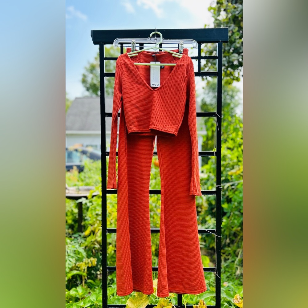 Boohoo Petite Mara Crop & Flared/BellBottom Trouser Co-ord | Size 0 | NWT | Rust